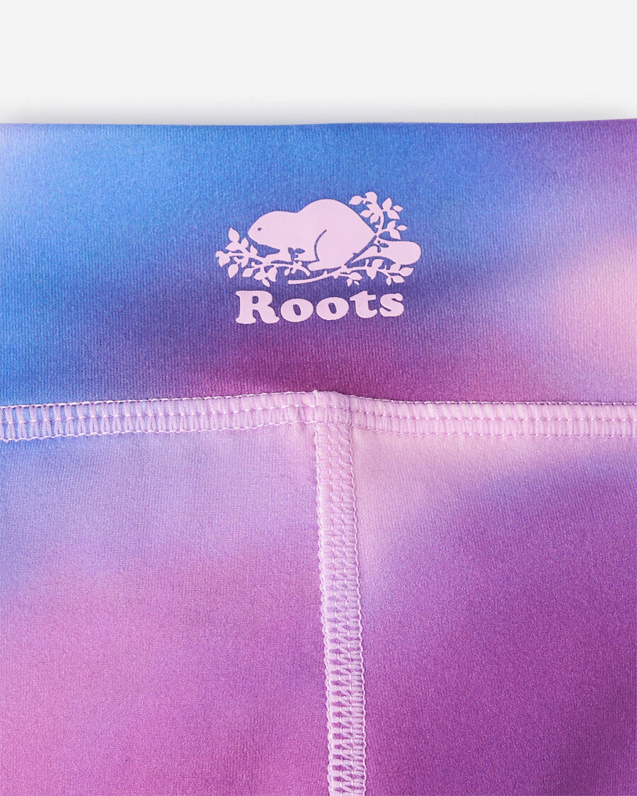 leggings envolventes activos para niñas pequeñas