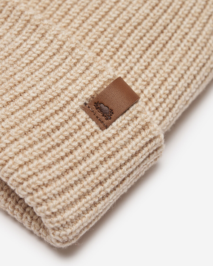 hamilton toque