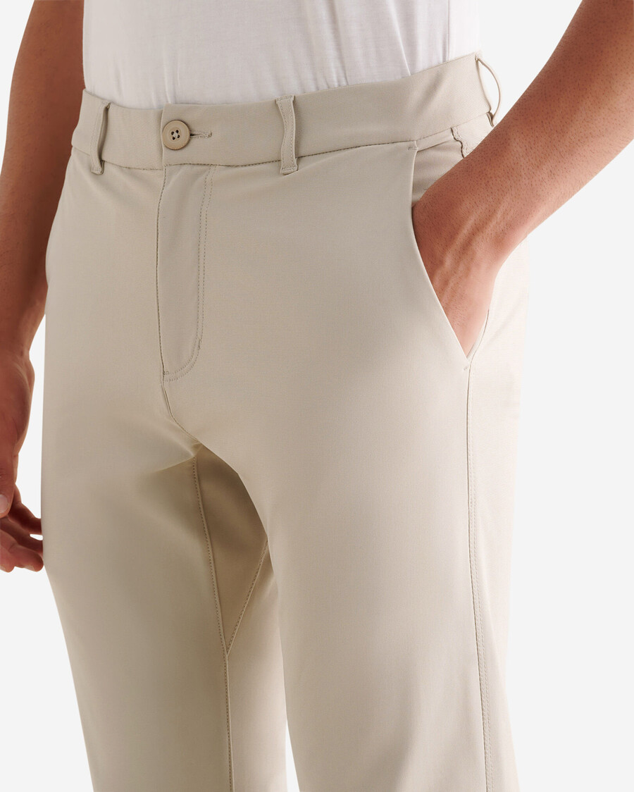 pantalón park tech de 32 pulgadas de entrepierna