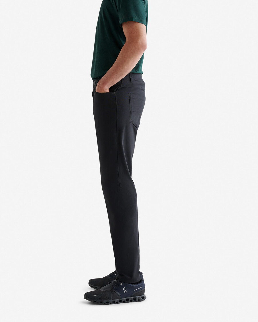 pantalón park tech de 5 bolsillos con entrepierna de 30 pulgadas