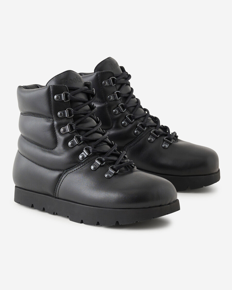 bota abullonada