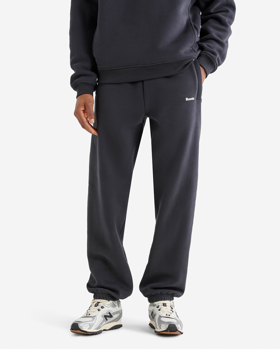 pantalón deportivo cloud