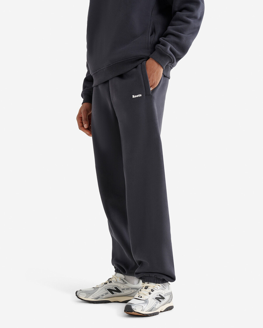 pantalón deportivo cloud