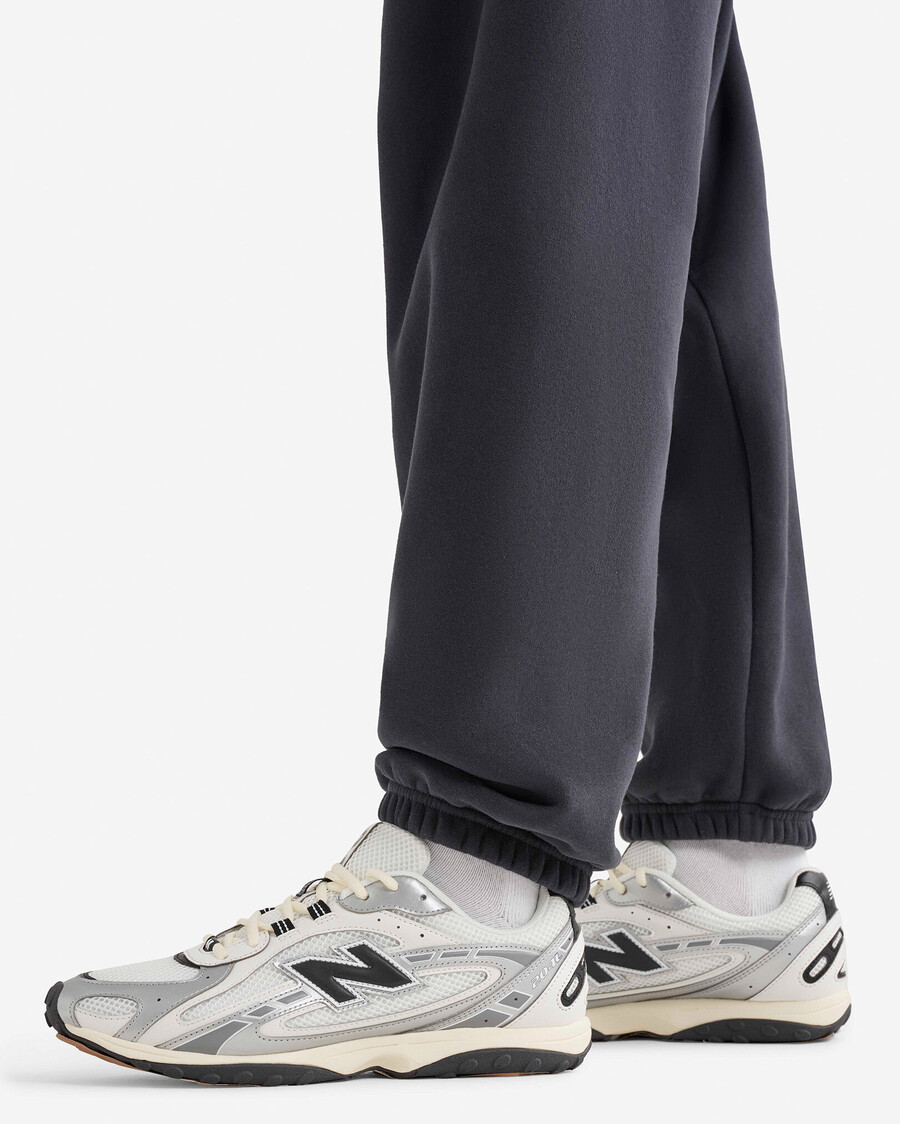 pantalón deportivo cloud