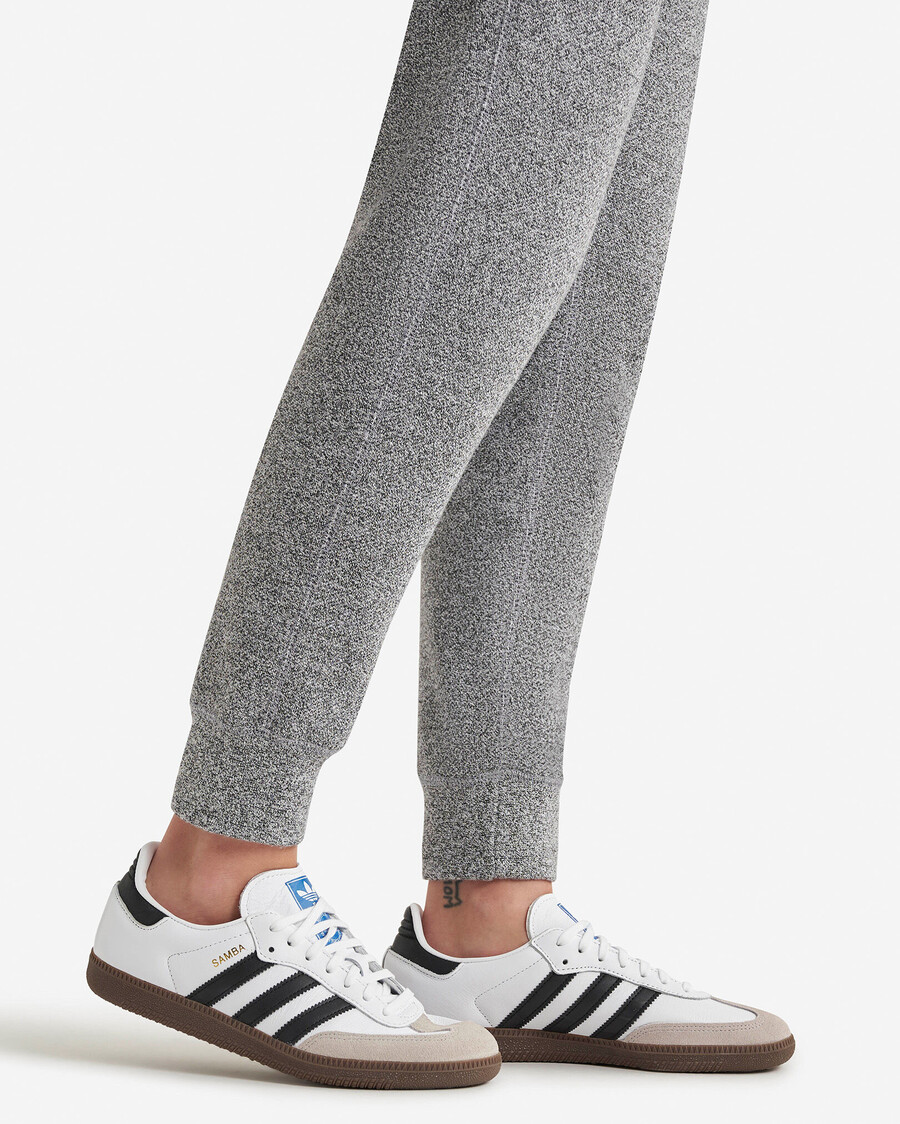 pantalón deportivo orgánico original con puños ajustados alto entrepierna de 82 cm