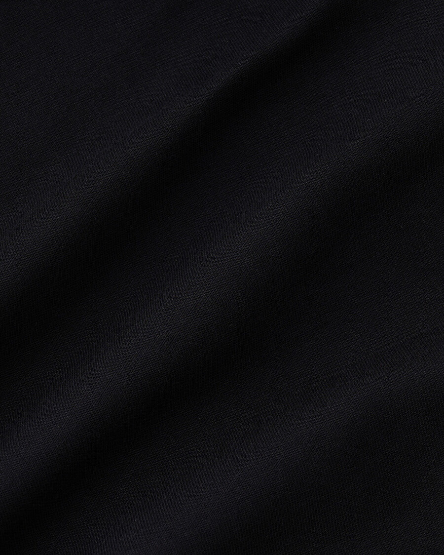 camiseta deportiva ajustada para niñas pequeñas
