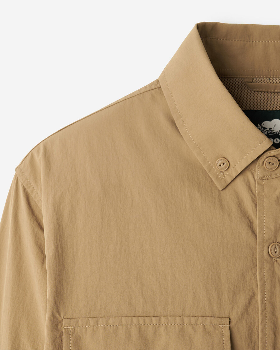 camisa de nailon para exteriores roots