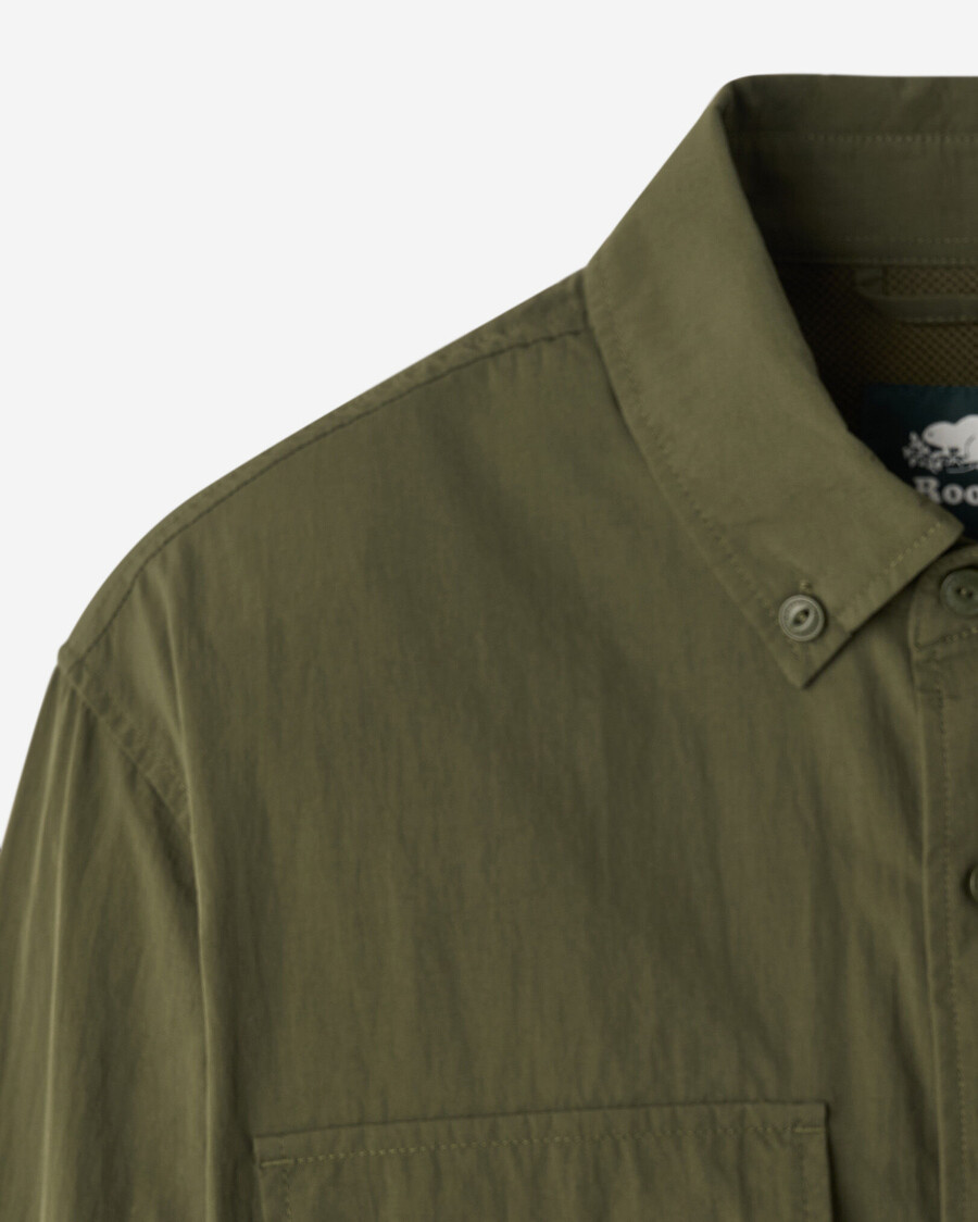 camisa de nailon para exteriores roots