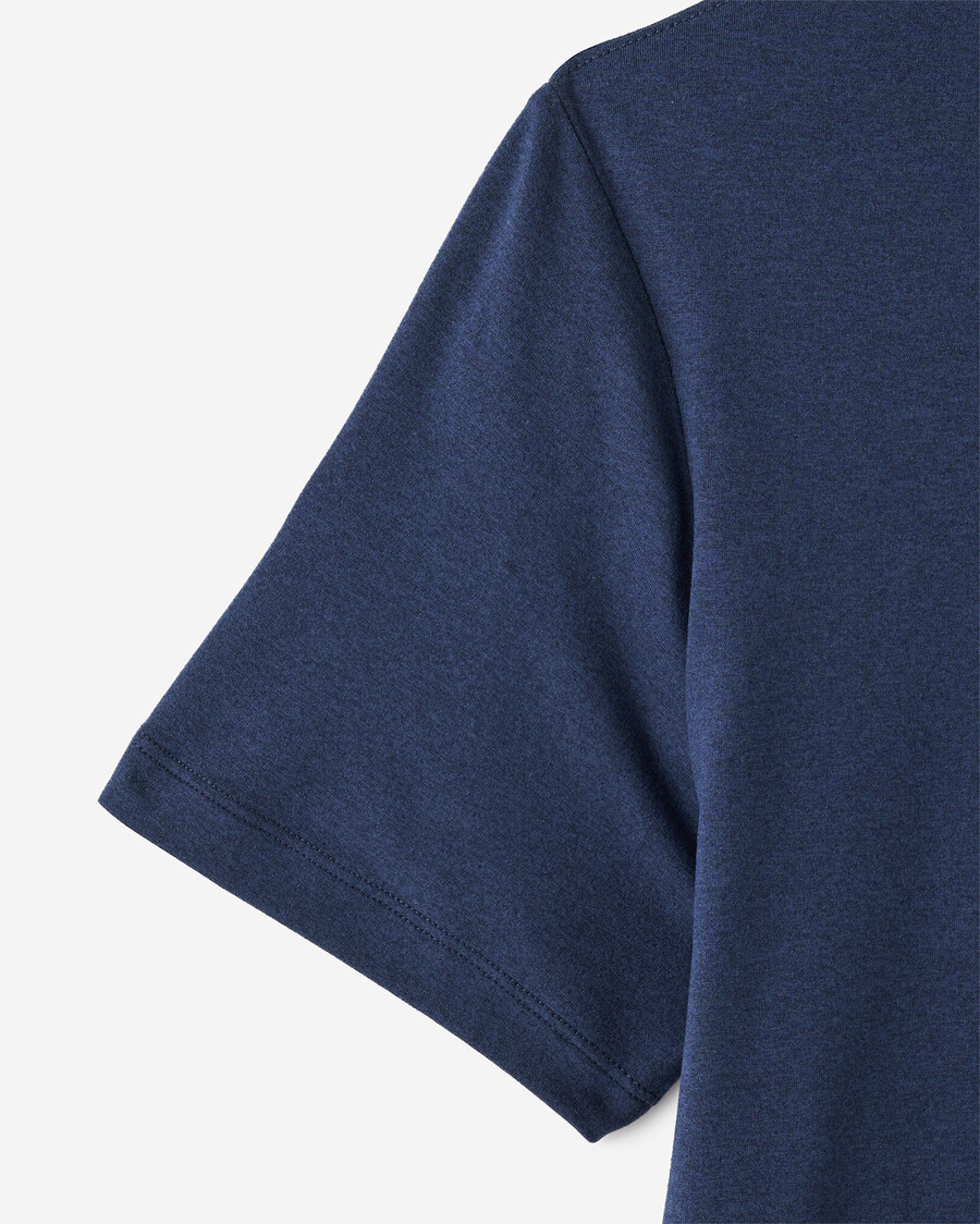 renovar la camiseta de manga corta